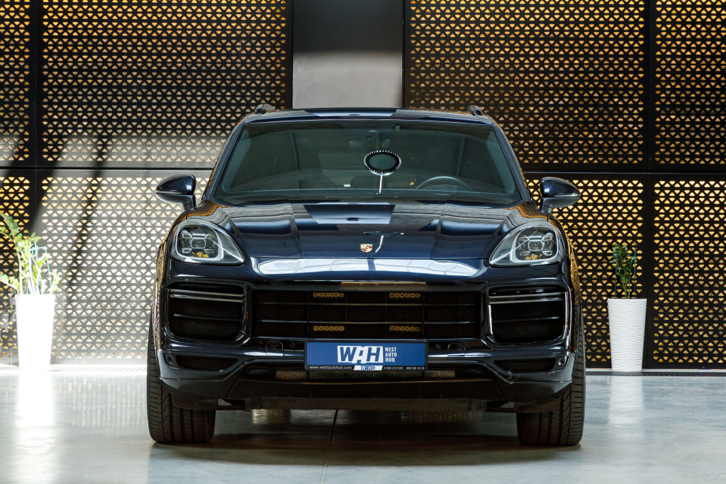 Porsche Cayenne 2018 фото 1