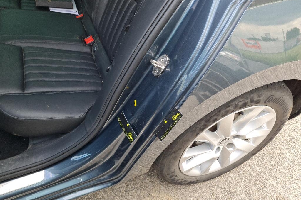 Skoda Superb Combi 2017 фото 50