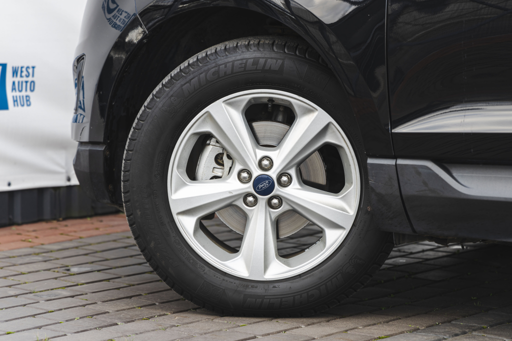 Ford Edge 2016 фото 10