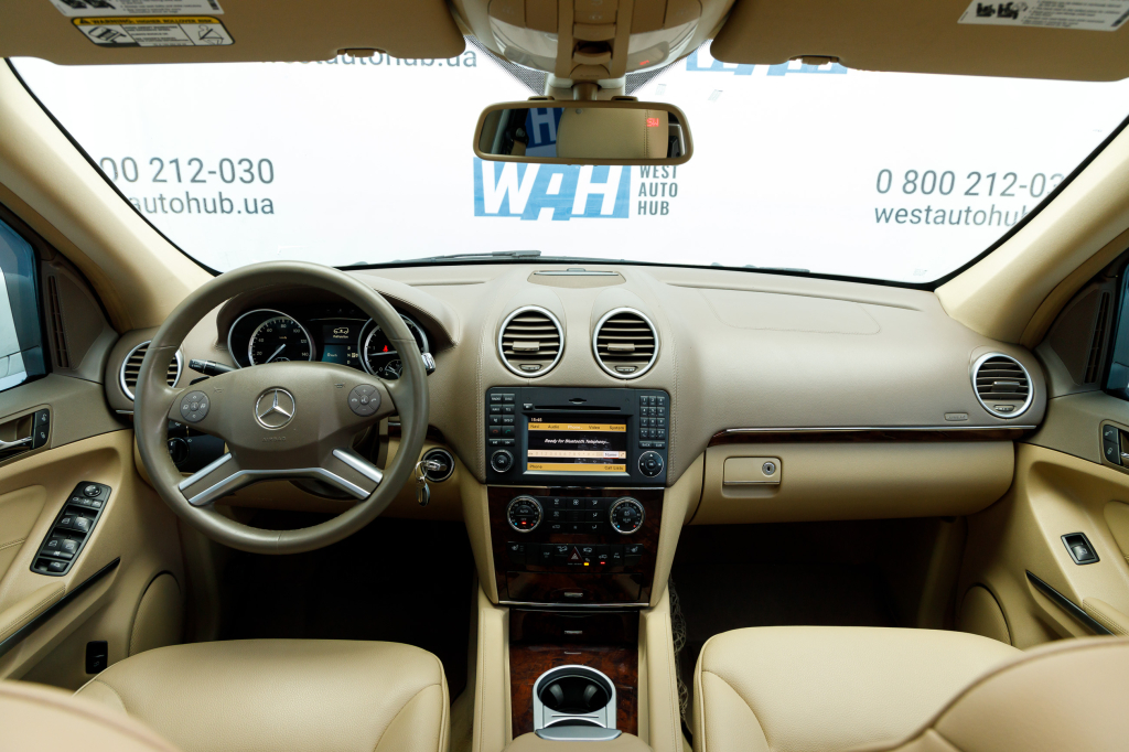 Mercedes-Benz GL 350 Bluetec 2011 photo 14