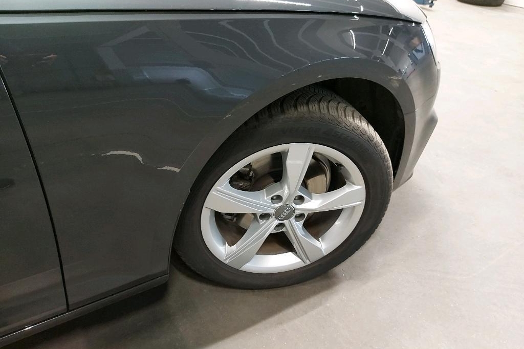 Audi A4 Avant 2019 фото 34