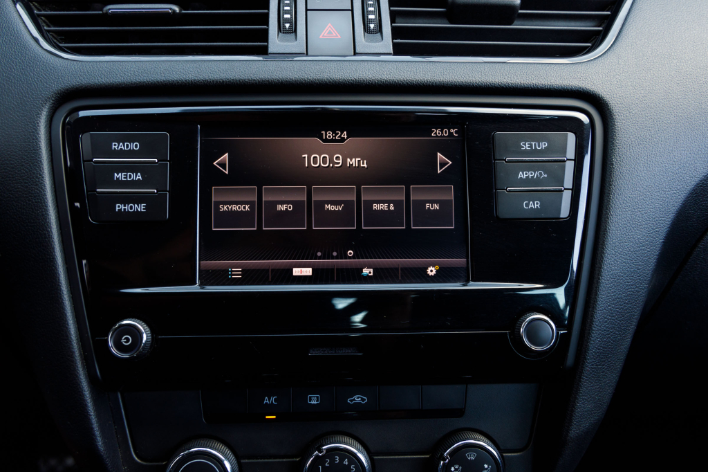 Skoda Octavia A7 2017 фото 11