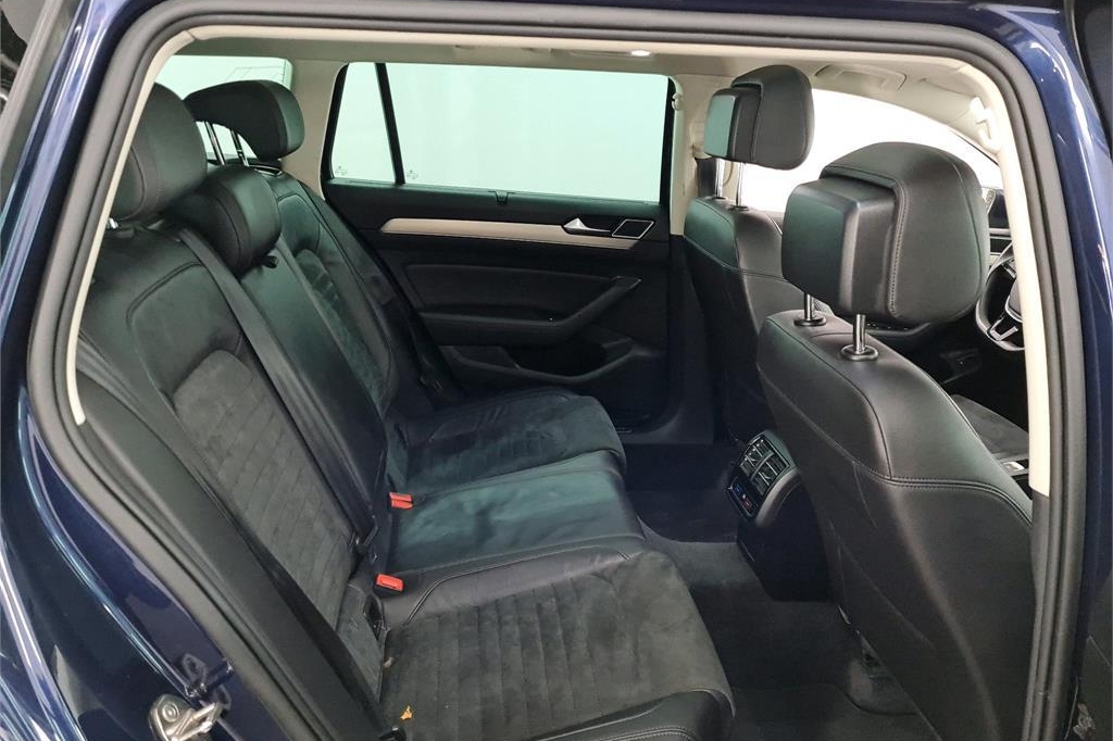 Volkswagen Passat Variant 2017 фото 7