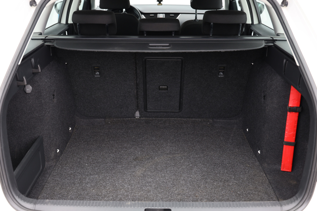 Skoda Octavia A7 2018 photo 18