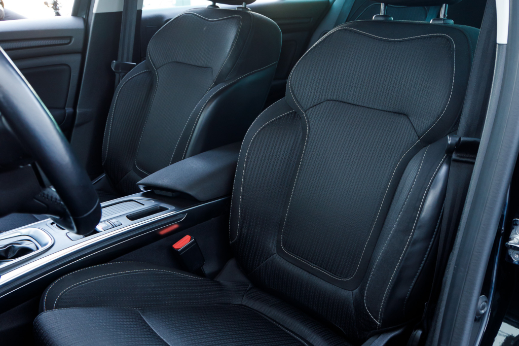 Renault Megane 2017 фото 23