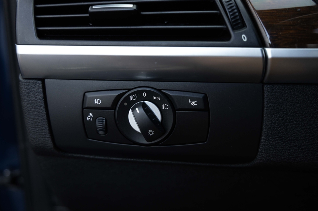 BMW X5 Xdrive 35i 2012 фото BMW X5 Xdrive 35i 2012 фото 13