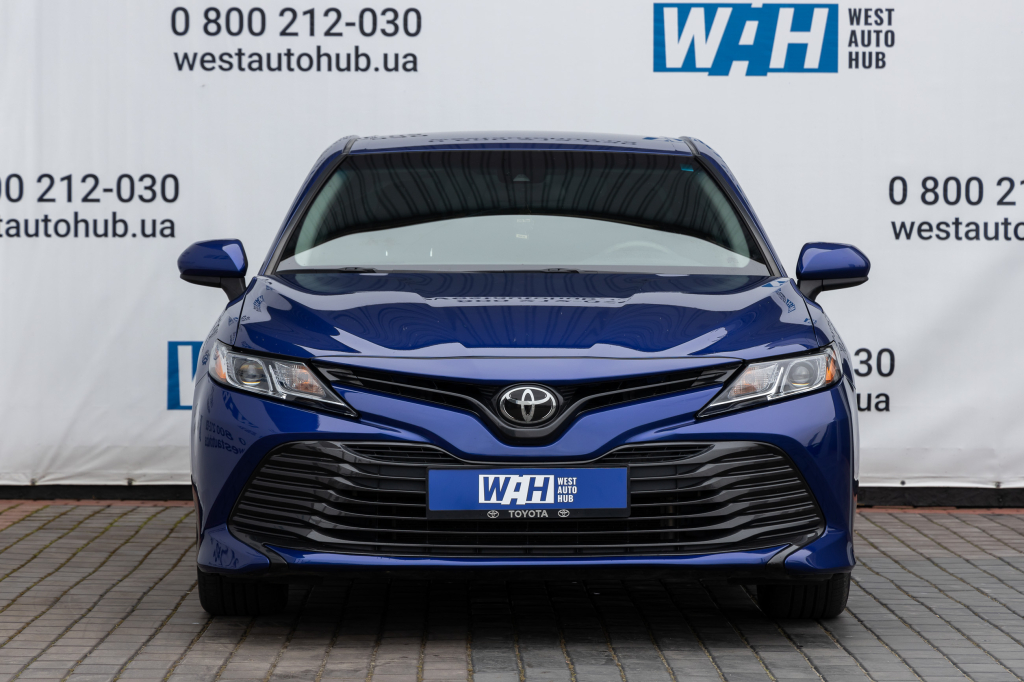 Toyota Camry LE 2017 photo 1