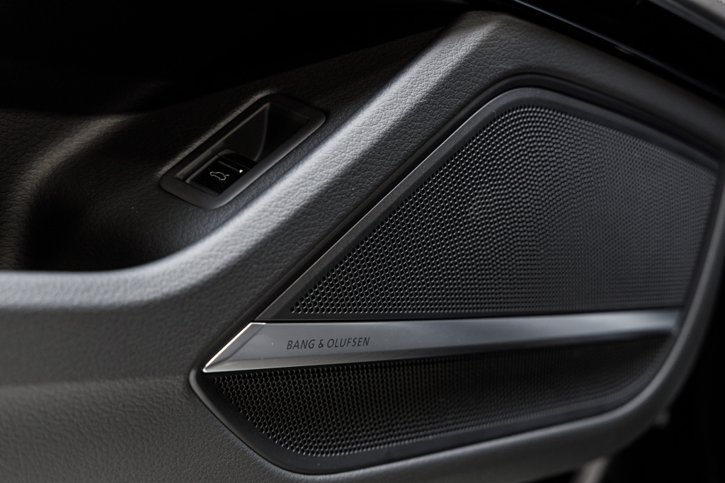 Audi A8 2020 photo 18