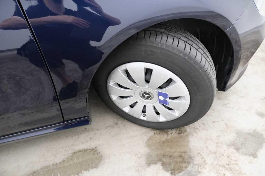 Mercedes-Benz A-Klasse 2017 photo 35