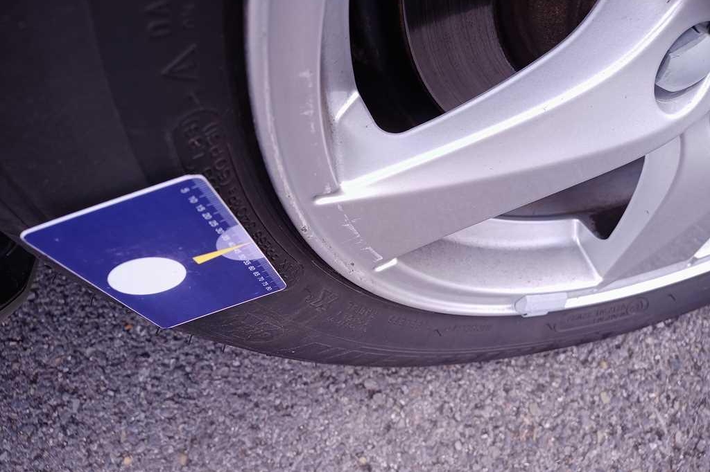 Volvo S60 2017 фото 31