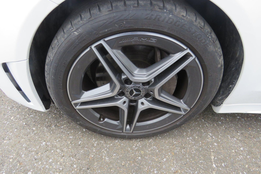 Mercedes-AMG C-Klasse 2019 photo 5