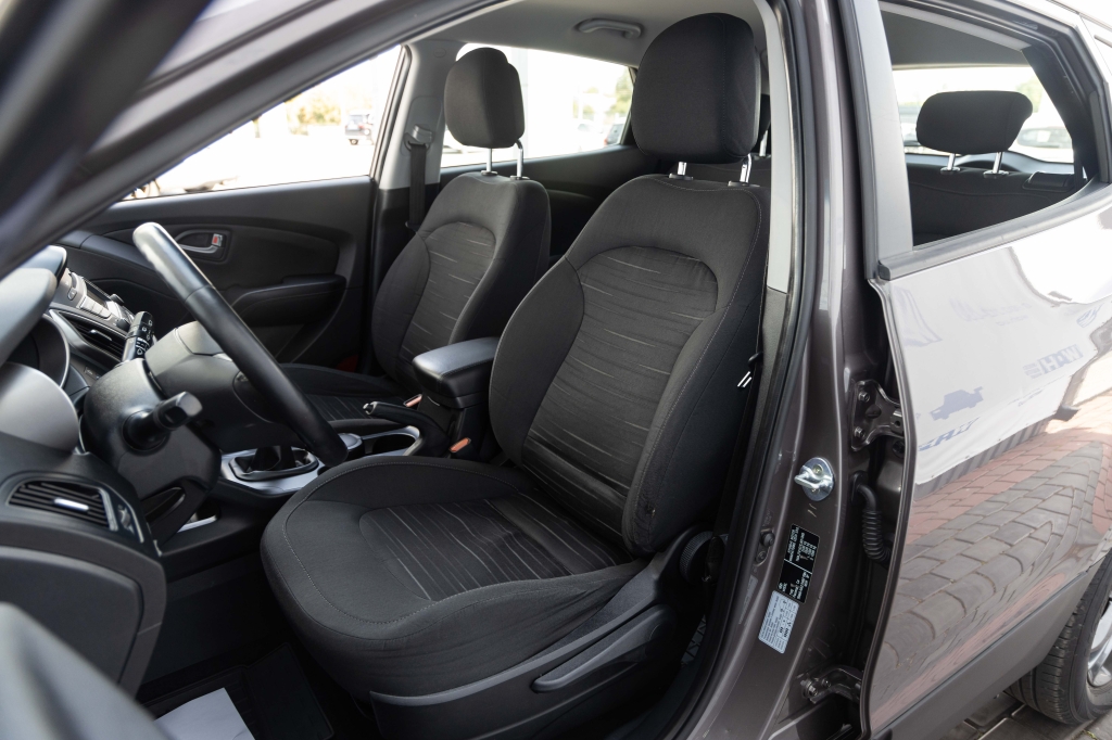 Hyundai ix35 2014 photo 12