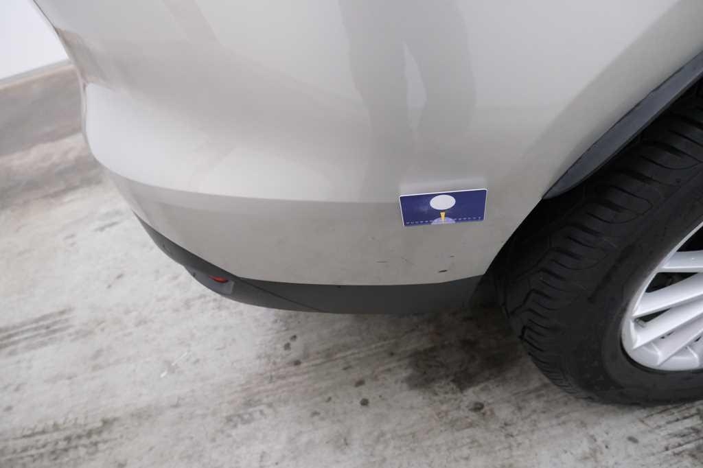 Jaguar F-Pace 2016 фото 20