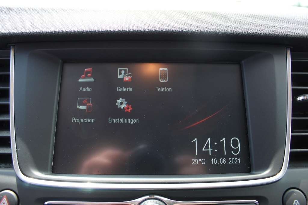 Opel Crossland X 2019 фото 7