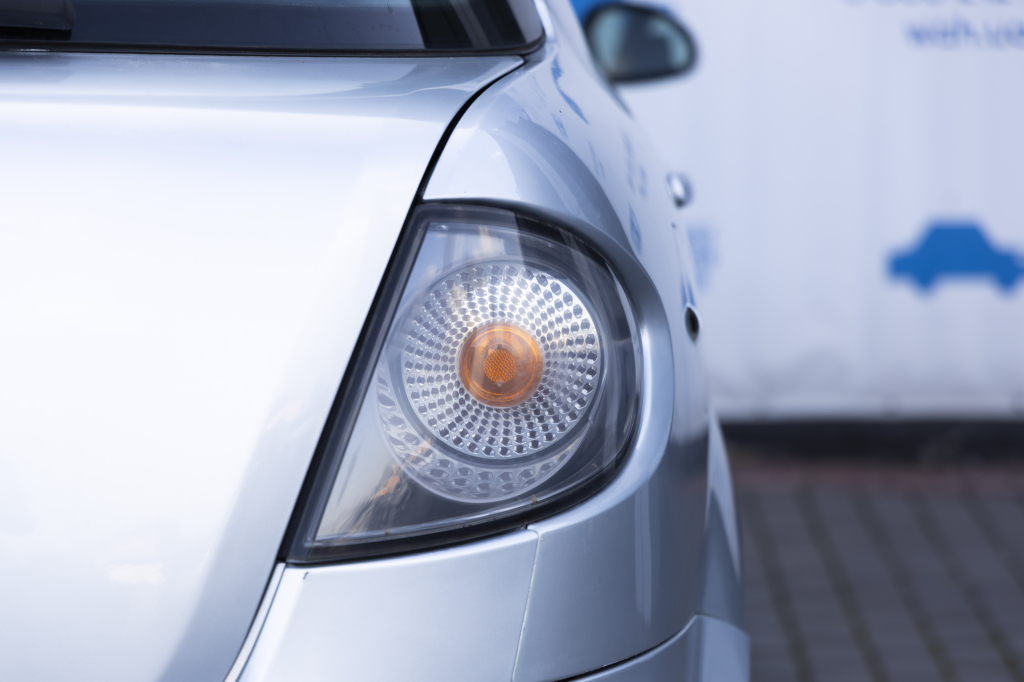 SEAT Toledo 2006 фото 7