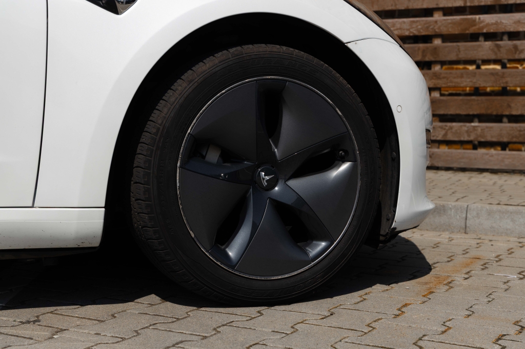 Tesla Model 3 Standart Plus 2019 фото 5