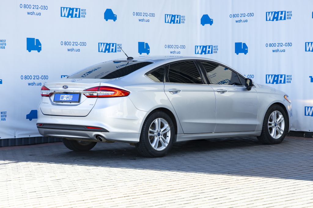 Ford Fusion 2017 фото 8