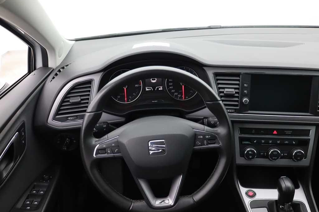 SEAT Leon 2017 фото 6