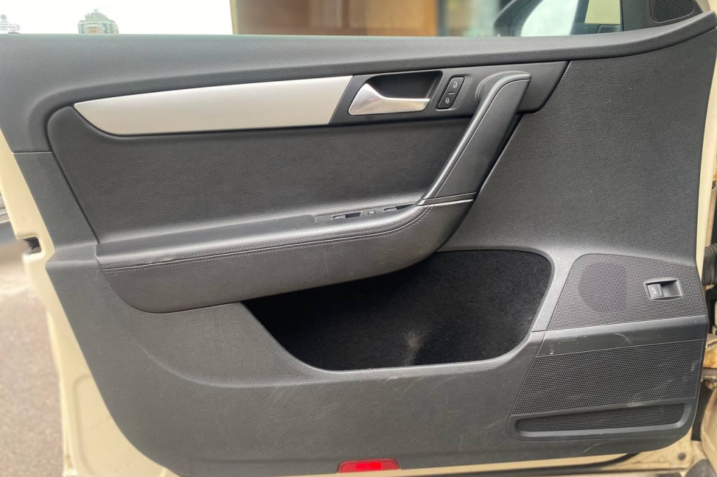 Volkswagen Passat 2014 фото 6