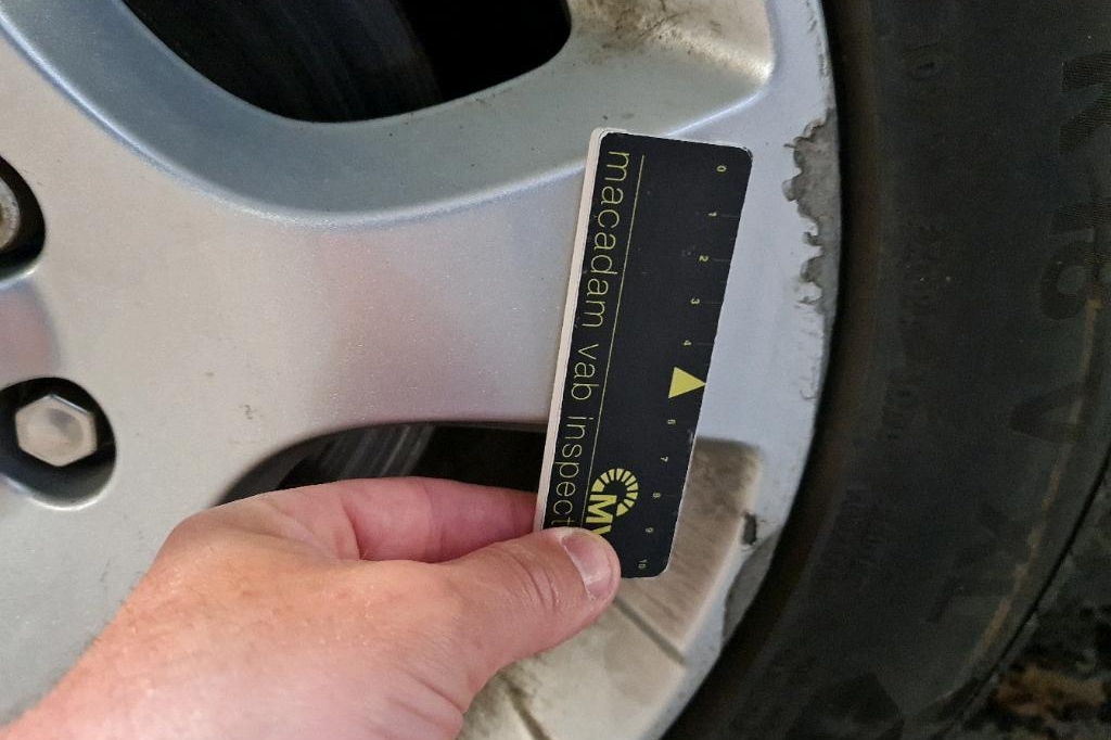 Land Rover Discovery Sport 2017 фото 27