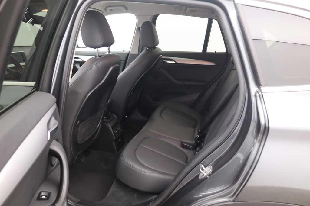 BMW X1 2016 фото 1