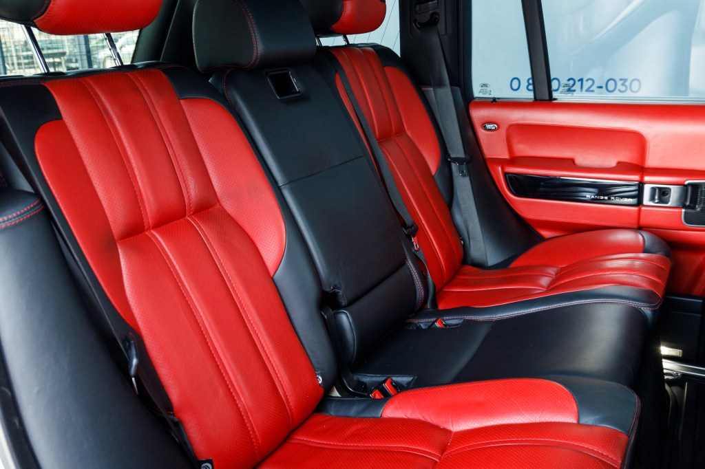 Land Rover Range Rover Vogue 2011 photo 9