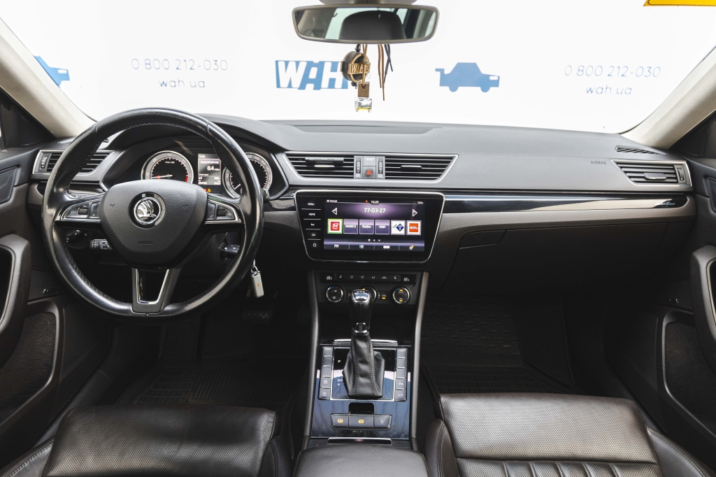 Skoda Superb Laurin&Klement 2016 фото 17