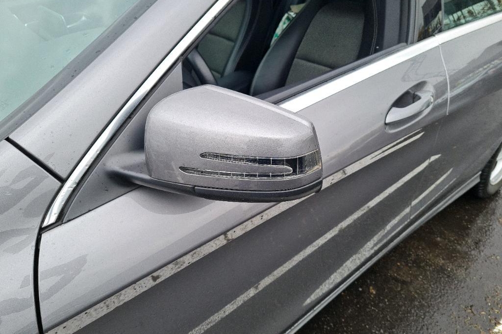 Mercedes-Benz CLA-Klasse 2016 photo 11