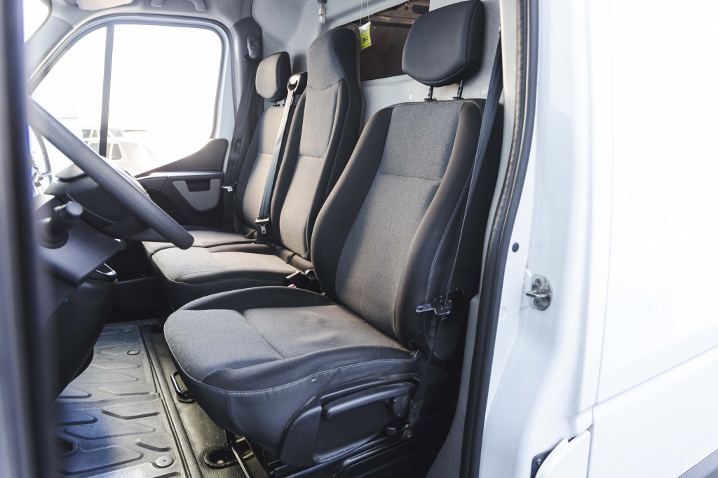 Nissan NV400 2017 фото 16