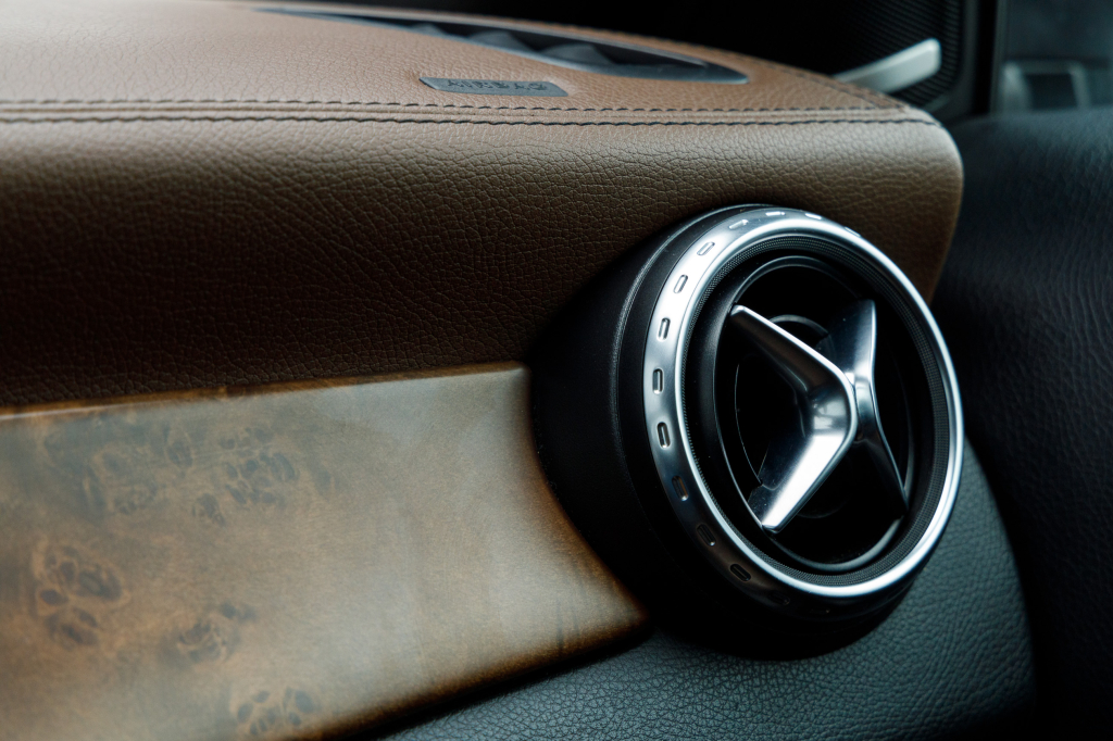 Mercedes-Benz GLA 220 4MATIC photo 22