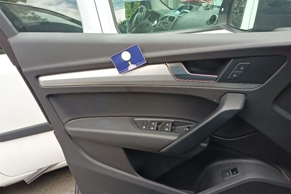 Audi Q5 2017 photo 15