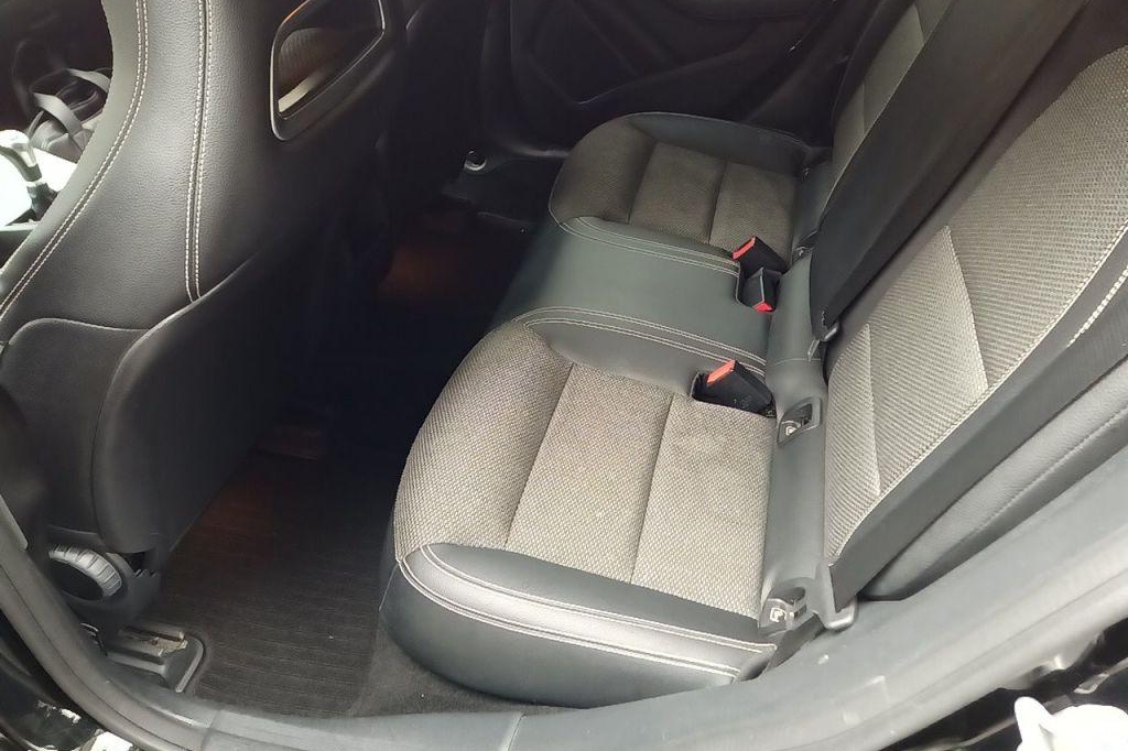 Mercedes-Benz CLA-Klasse 2016 photo 42