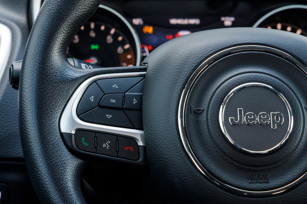 Jeep Compass 2018 фото 6