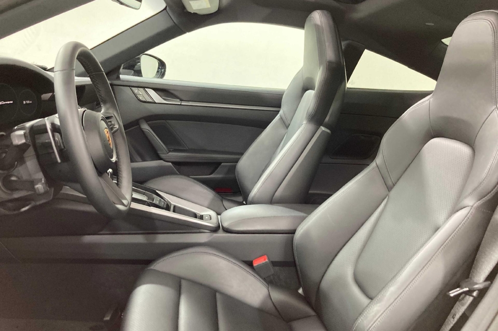 Porsche 992 2020 фото 5