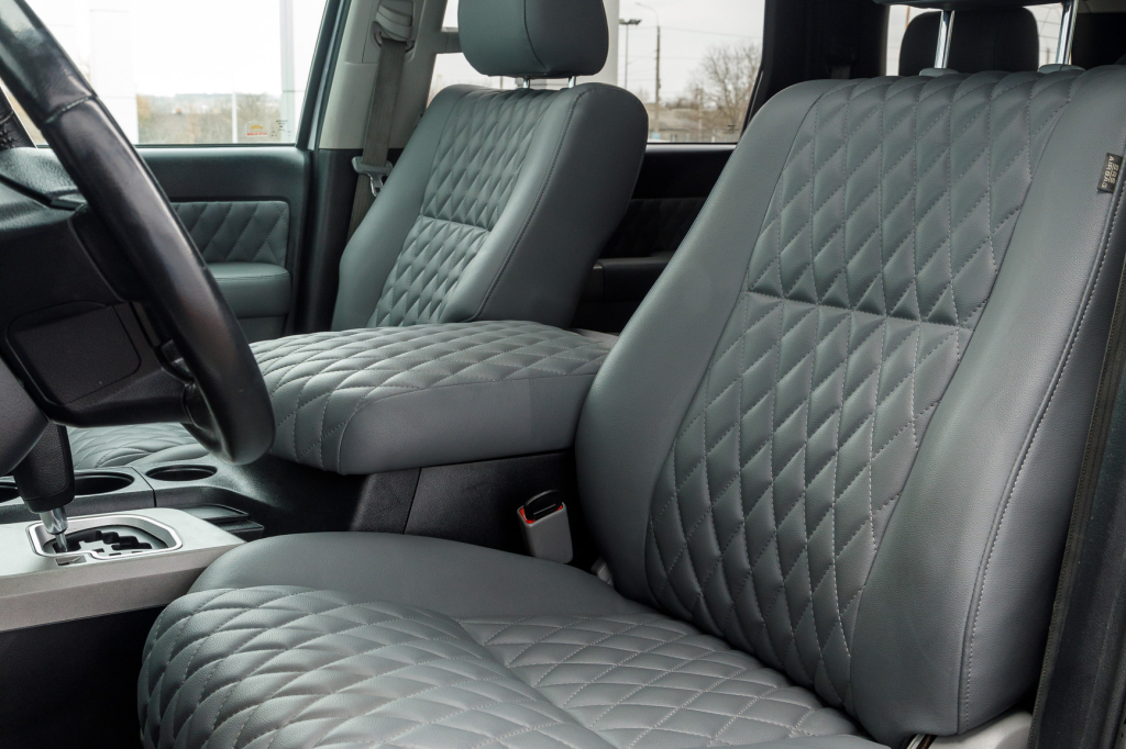 Toyota Sequoia SR5 2012 фото 12