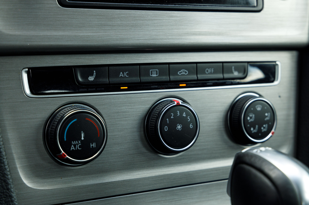 Volkswagen Golf VII 2.0 2015 photo 8