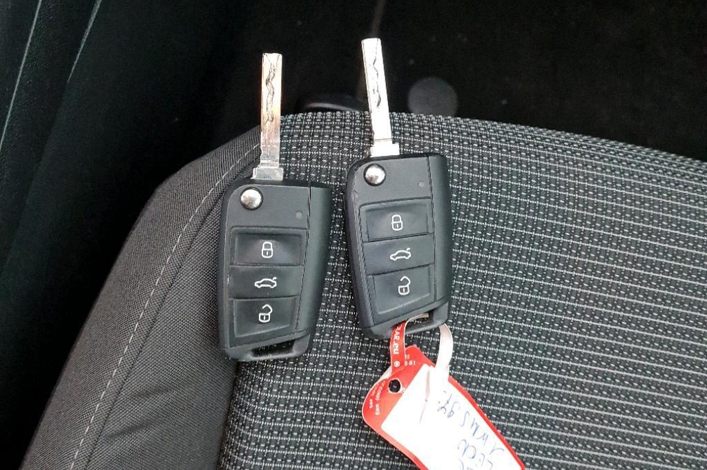 SEAT Leon 2019 фото 29