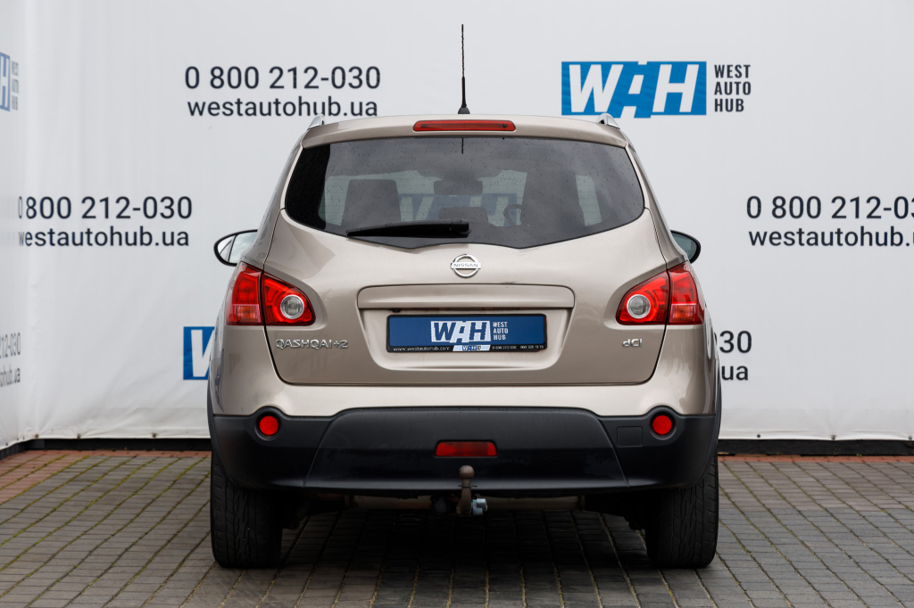 Nissan Qashqai+2 2009 фото 26