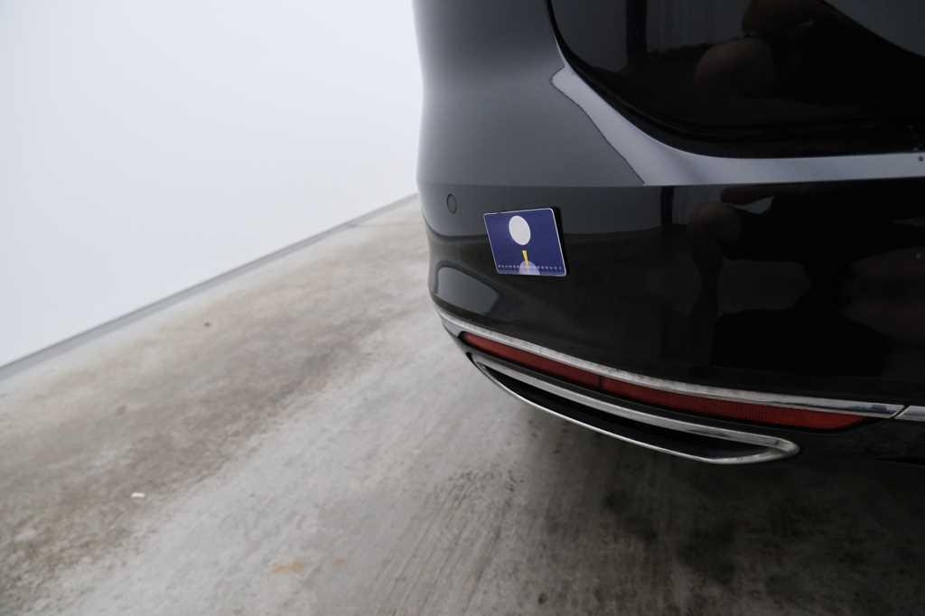 Volkswagen Passat Variant 2017 фото 13