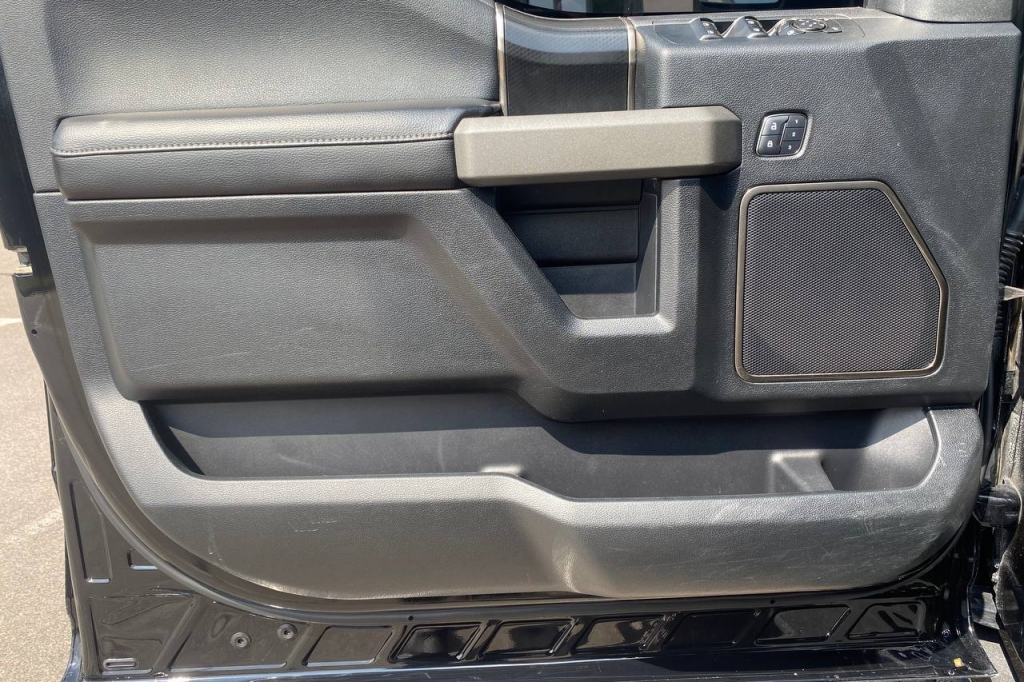 Ford F-150 Raptor 2017 фото 7