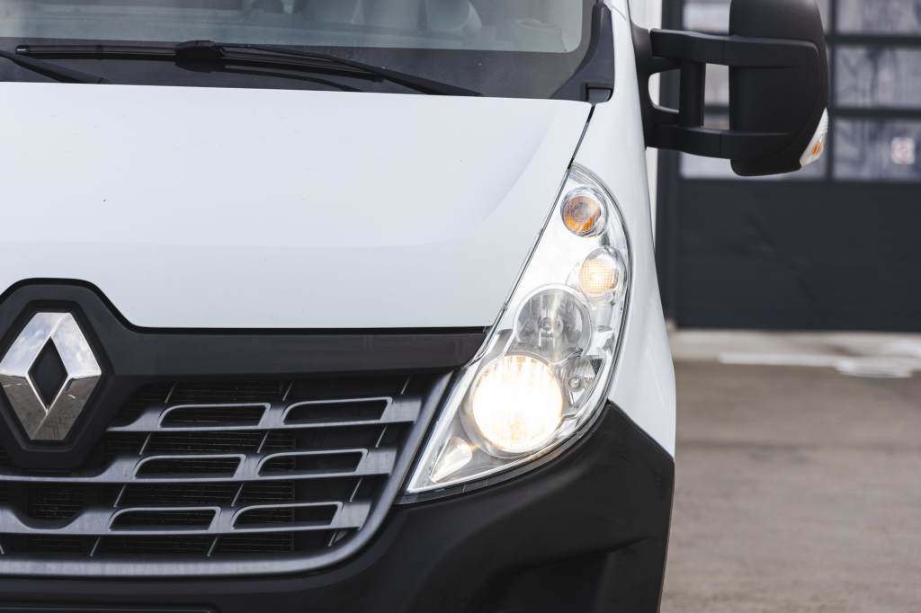 Renault Master 2018 photo 1