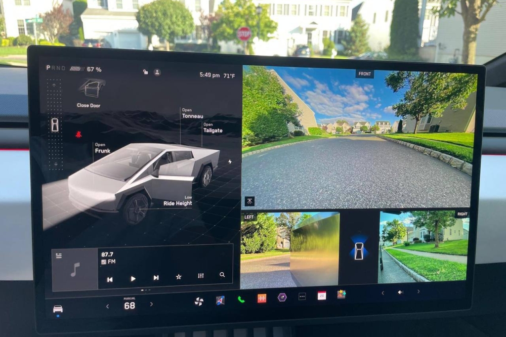 Tesla Cybertruck Dual Motor 120 kWh 2024 фото Tesla Cybertruck Dual Motor 120 kWh 2024 фото 18