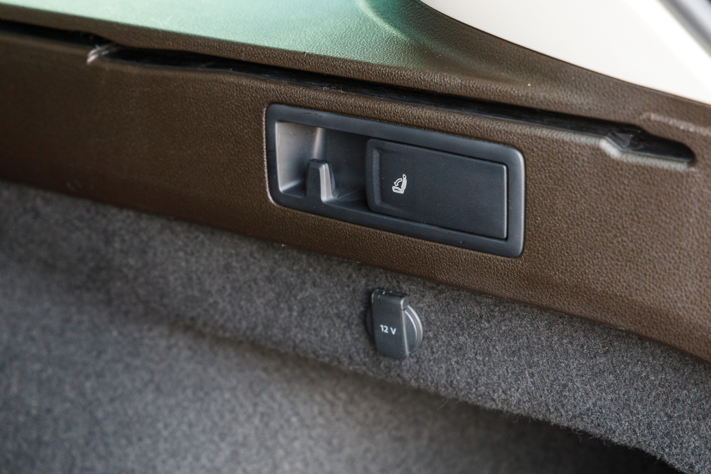 Volkswagen Passat B8 Highline 2015 photo 17