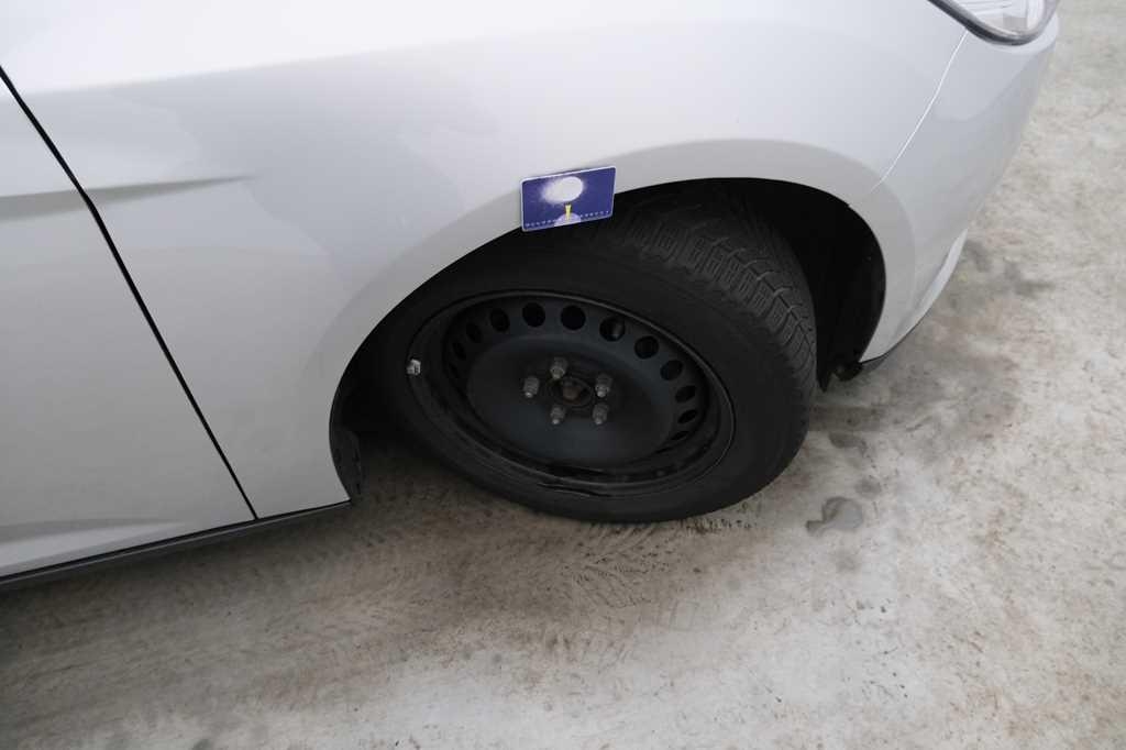 Ford Focus Tunier 2016 photo 21