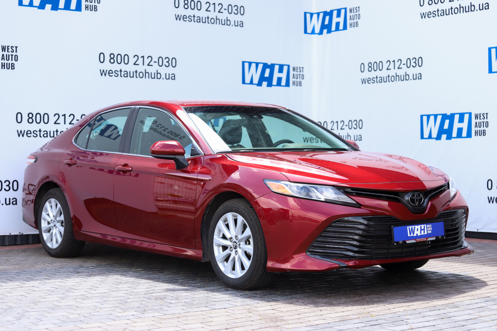 Toyota Camry LE 2017 photo 28