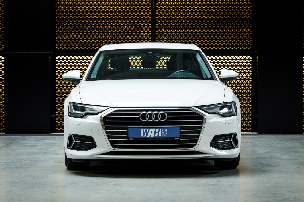 Audi A6 2019 photo 1