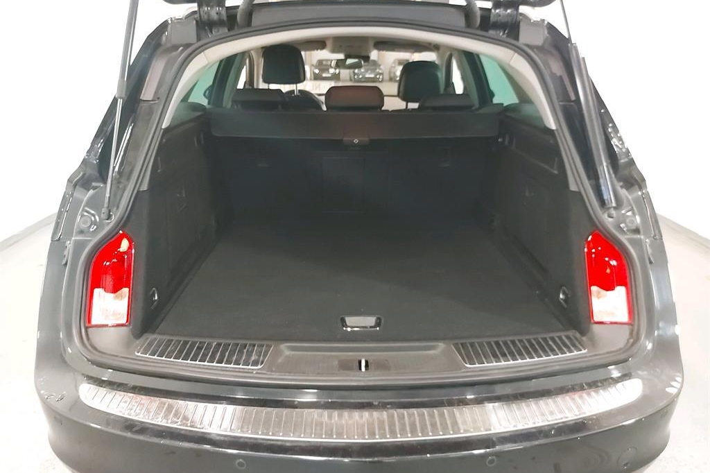 Opel Insignia Sports Tourer 2016 photo 8