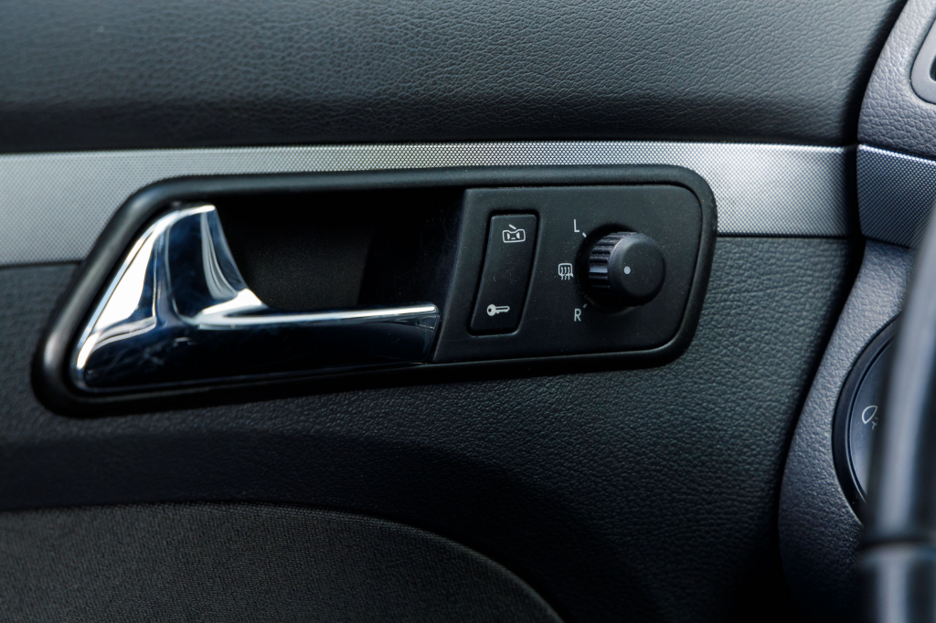 Volkswagen Touran 2006 фото 8