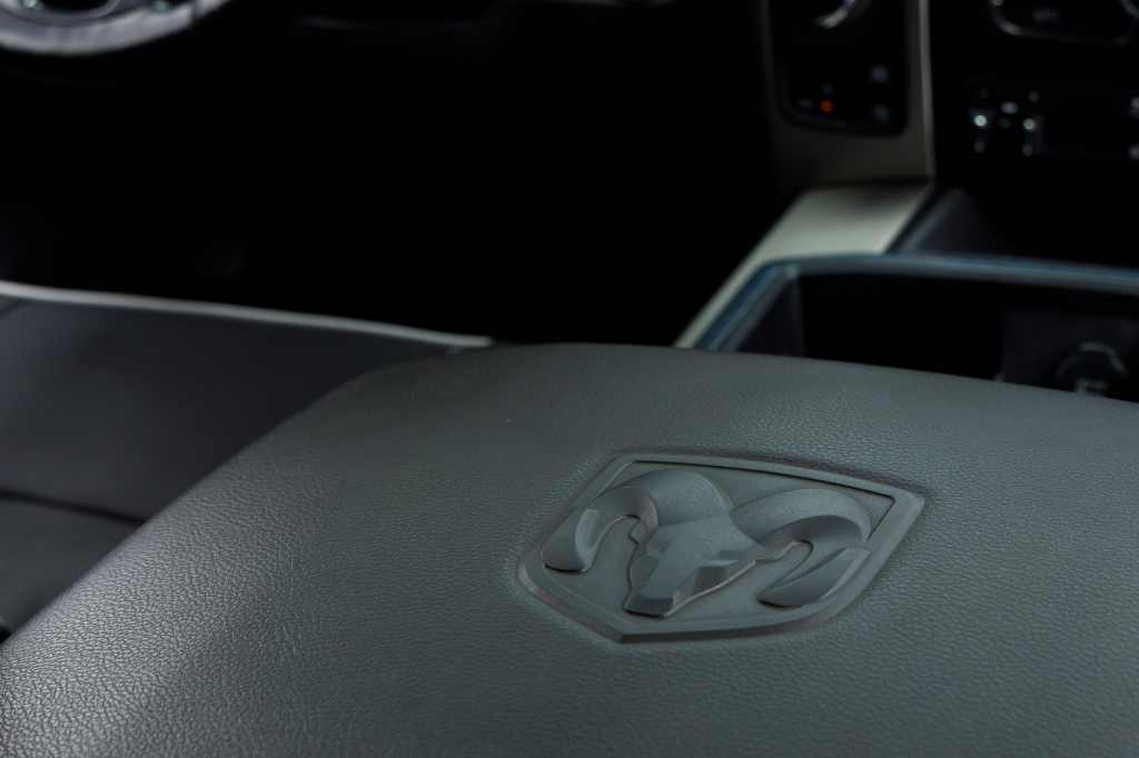 Dodge RAM 1500 SLT 2014 фото 26