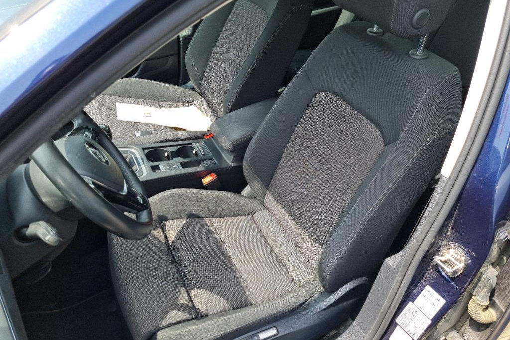 Volkswagen Passat Variant 2017 фото 32